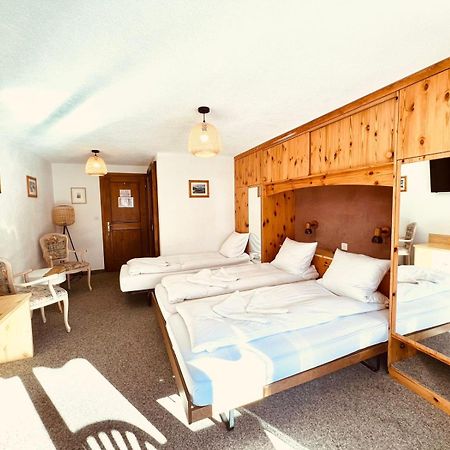 Hotel Old Jnn Klosters Zewnętrze zdjęcie