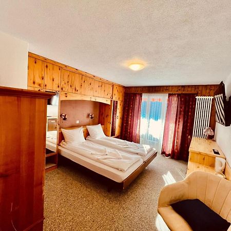 Hotel Old Jnn Klosters Zewnętrze zdjęcie