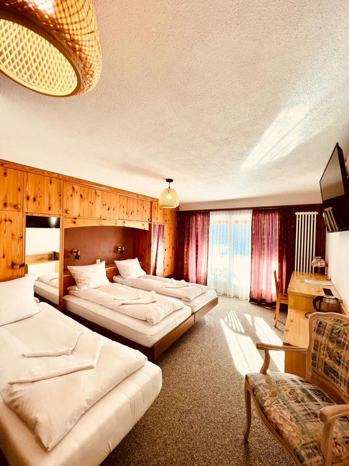 Hotel Old Jnn Klosters Zewnętrze zdjęcie